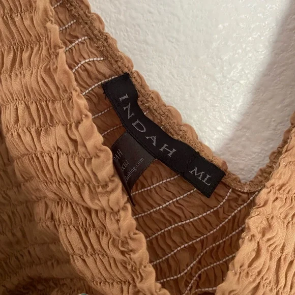 Indah medium/large - Picture 3 of 3